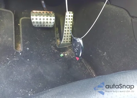 2011 Mercedes-Benz C 300 Luxury 4Matic/Sport 4Matic z USA, uszkodzony, nr VIN WDDGF8BB5BR145176